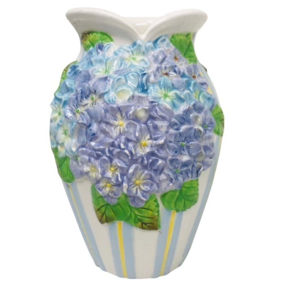 3D -- 6" Vase Featuring Blue Lavender Hydrangea